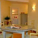 Le Domaine Du Levant Tatil parkı 3*