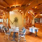 Le Domaine Du Levant Tatil parkı