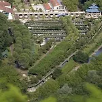 Le Domaine Du Levant Tatil parkı 3*